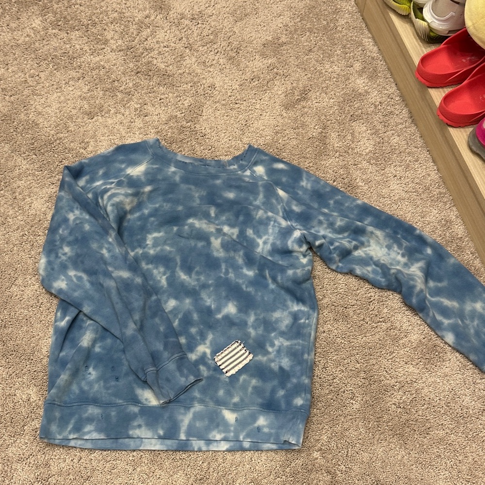 Stylish Blue Tie-Dye Crew Neck Sweater